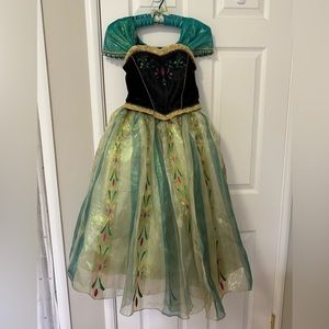 DISNEY STORE Frozen Princess Anna Deluxe Coronation Dress Costume Girl Size 7/8